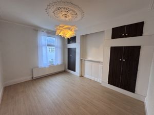 Photo 1- click for photo gallery